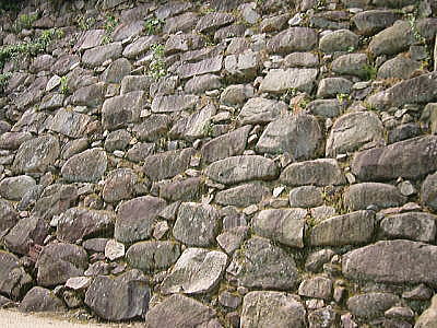 天守台の石垣｜岡山城