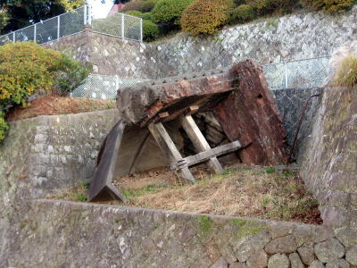 浦上天主堂 崩れた鐘楼